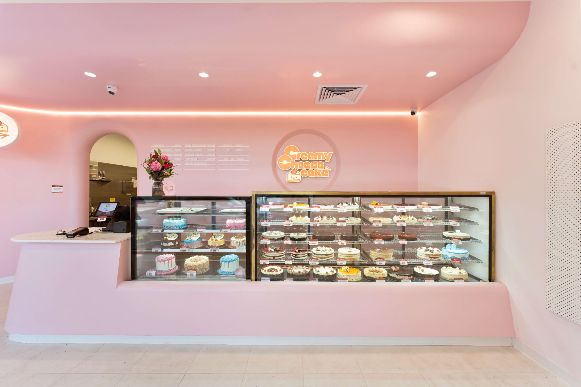 CREAMY CHEESECAKE CO